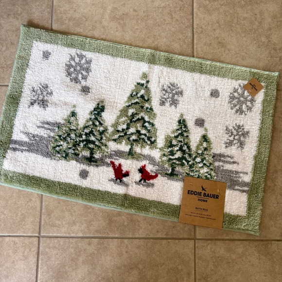 Eddie Bauer Home Christmas Cardinal Bath Rug Holiday Winter Decor - Picture 1 of 4